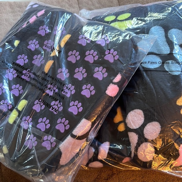 Accessories - Bundle of The Animal Rescue Site Slipper Socks, Slippers, Pocket Shawl and Watch